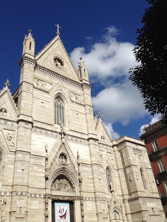 Bella Napoli Art Gallery Номер фото